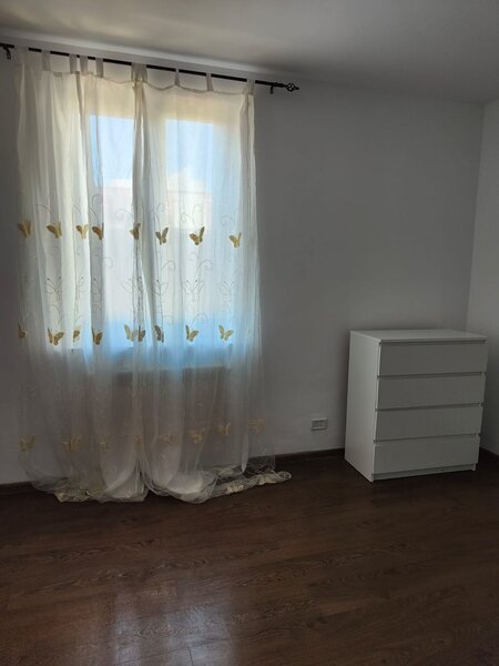 Basarab, Titulescu, 1 Mai